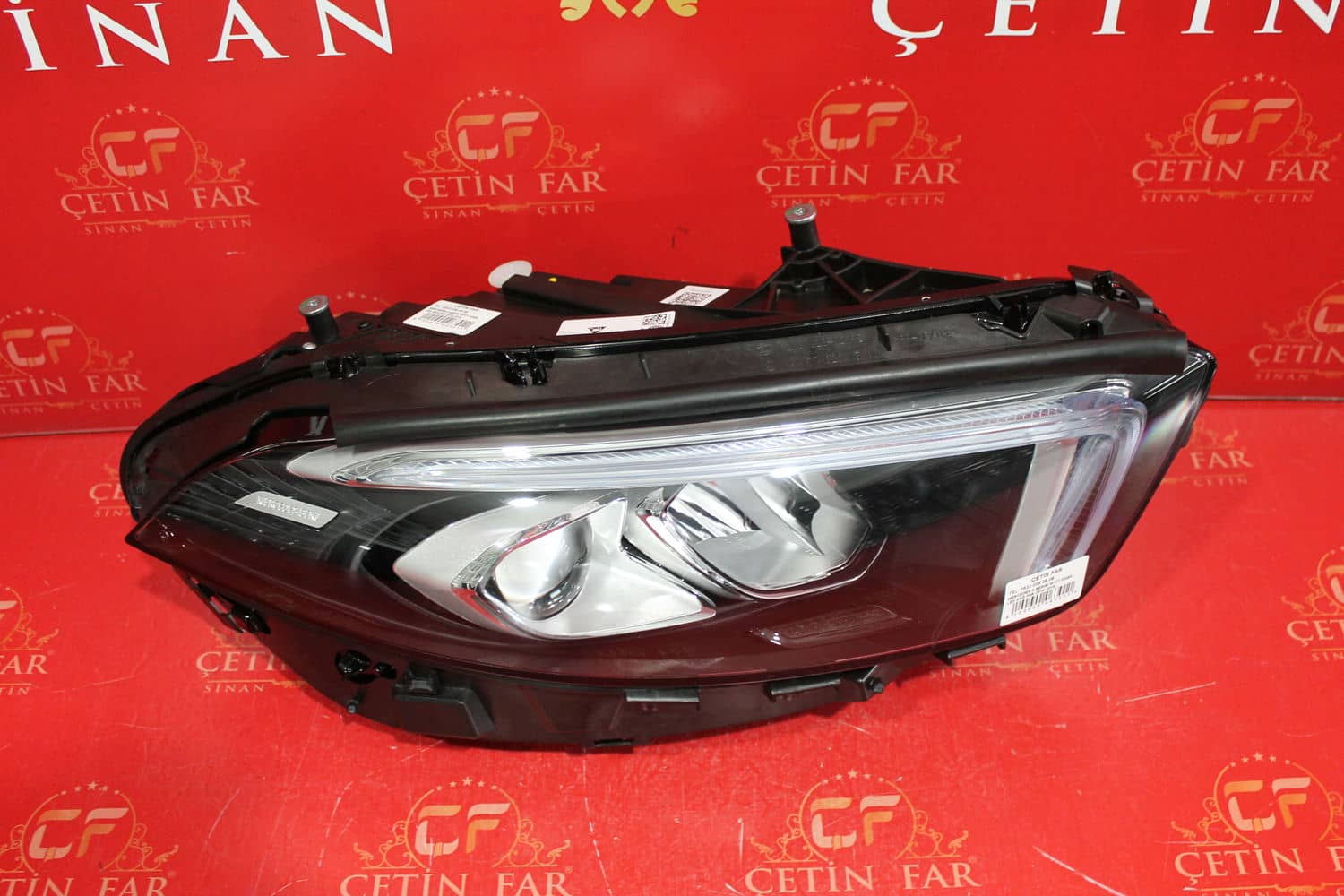 Mercedes-Benz A MERCEDES W177 A180 FAR LED SAĞ FAR HATASIZ